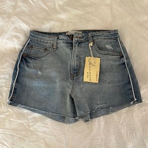 Vintage Havana jean shorts, size 27, NBW